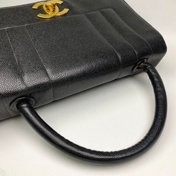 Authentic CHANEL CC Caviar Vertical Quilted Kelly Flap Bag Black Purse Handle - Picture 9 of 11